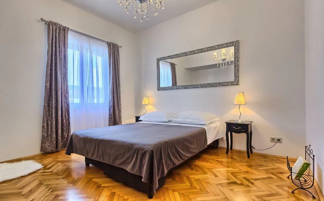 Prestige Lux Apartments Split